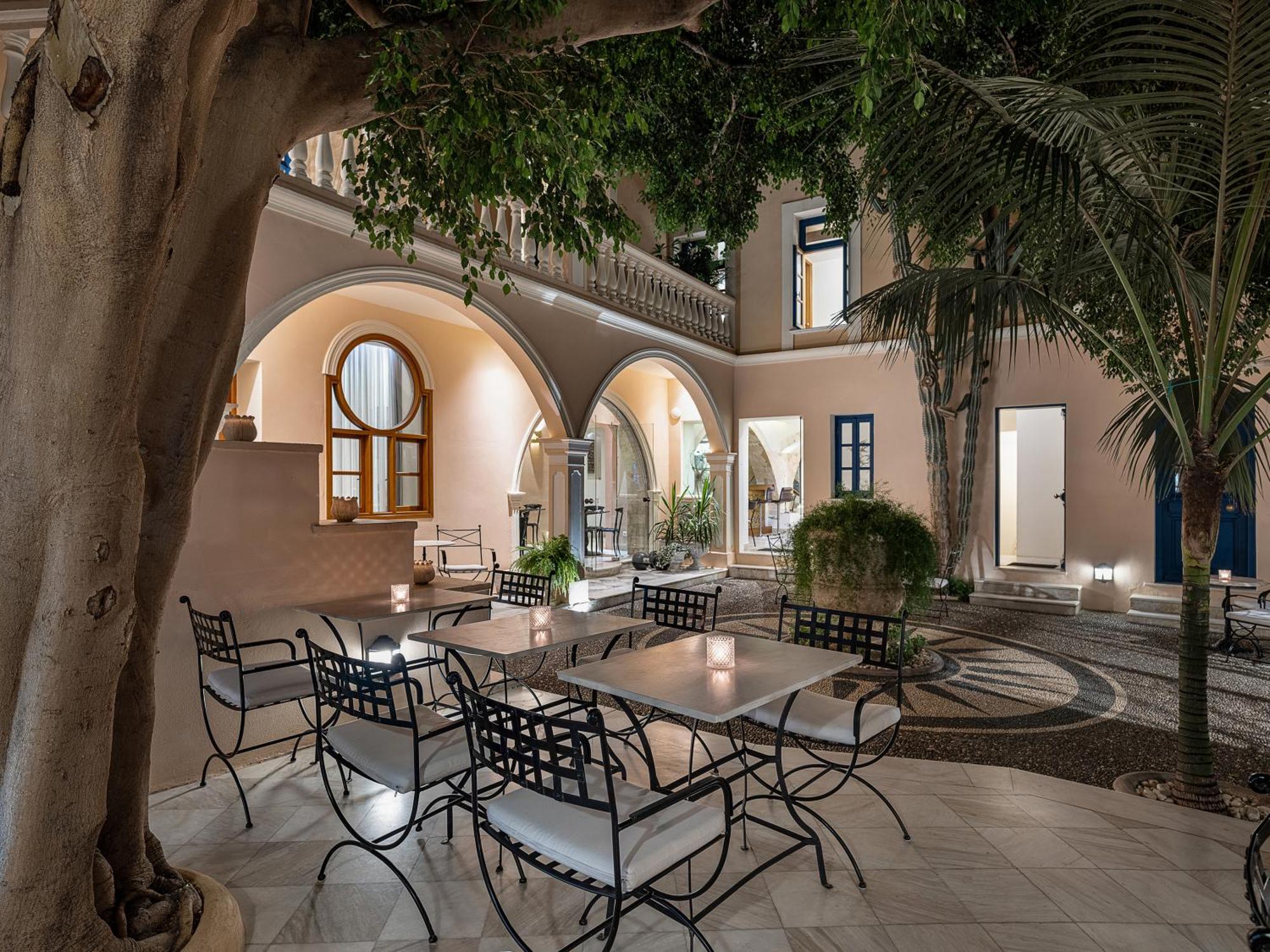Casa Delfino Hotel & Spa Ханя Екстериор снимка